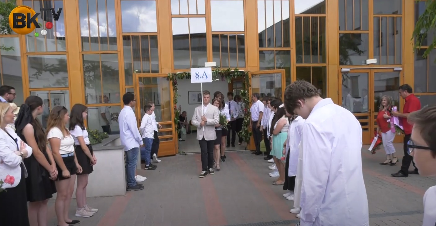 SZIAsztok nyolcadikos ballagók!